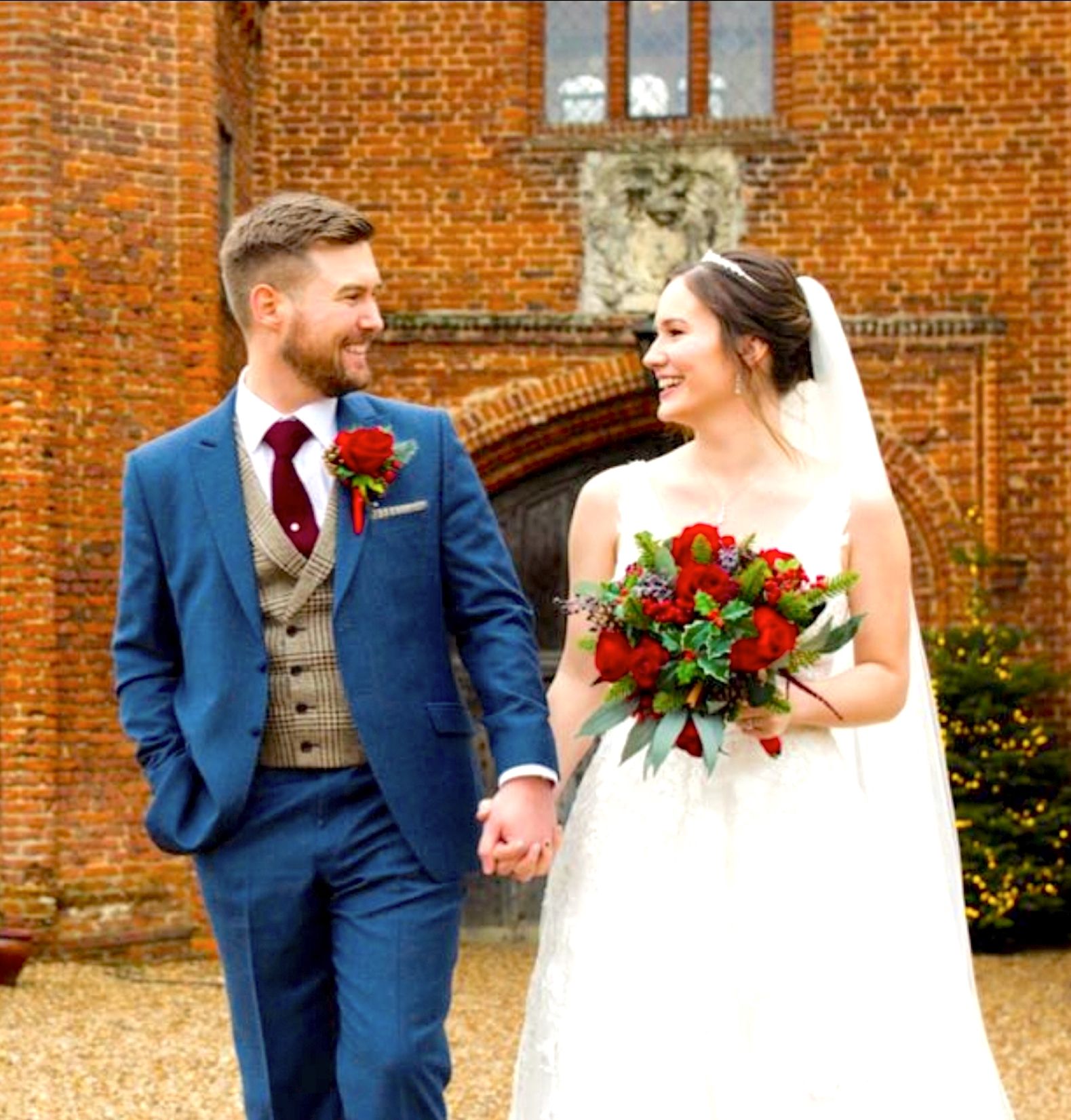 Newly wed couple with Florals of Splendour bouquet and buttonhole