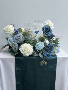 Table runners Satin Green