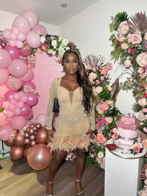 Stunning balloon backdrop display in vibrant colors, creating a perfect photo moment and adding elegance to any event setting. Customisable designs tailored for weddings, parties, and corporate events