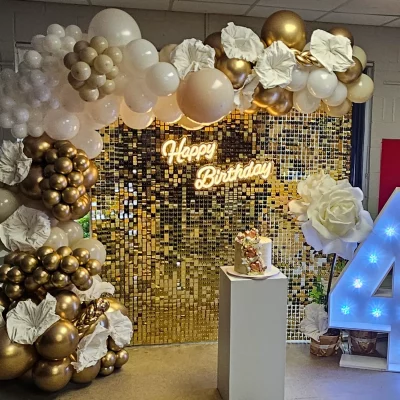 Gold Shimmer Wall Balloon Backdrop 3